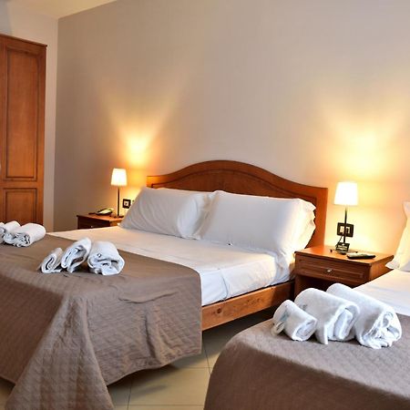 Hotel Futuro Aversa Luaran gambar