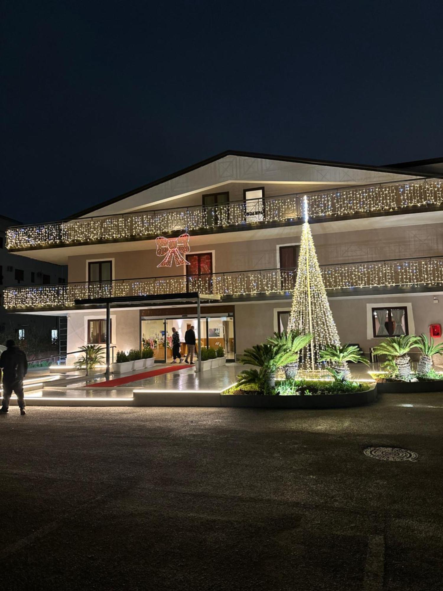 Hotel Futuro Aversa Luaran gambar